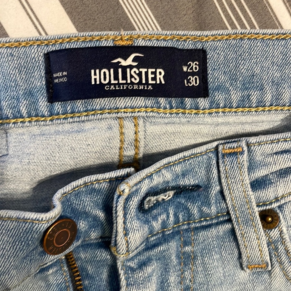 Hollister mens jeans 26x30 skinny